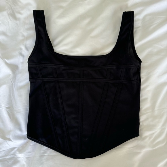 Princess Polly Normani Top Black - Picture 2 of 3